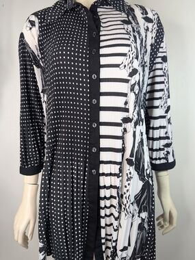 Saint Gil Paris Women's XL Top Shirt  Black White  Stretch Fashion Design Polka